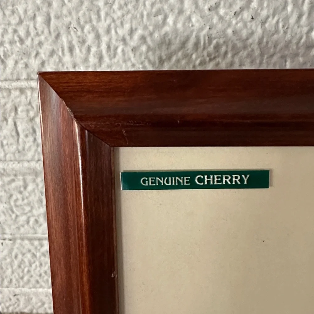Genuine Cherry Wood Picture Frame - VINTAGE 5X7
